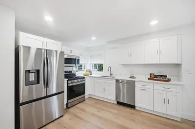 21 Chestnut St 1