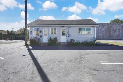 130 Norman St 1