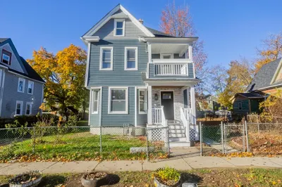 90 Cambridge St 1