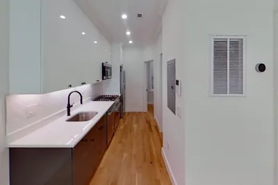 18 Grove St #2