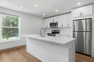 26 Union St #202 1
