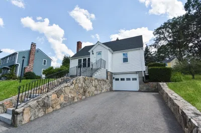 16 Lohnes Rd