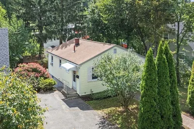 194 Weston Street 1