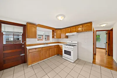161 Neponset Valley Pkwy #3 1