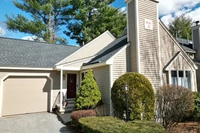 134 Brickett Hill Cir #134 1