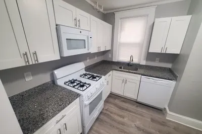 738 Washington Street #19