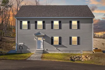 16a Pine Hill Way #16AA 1