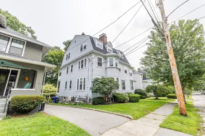 18 Hawthorn Road #2