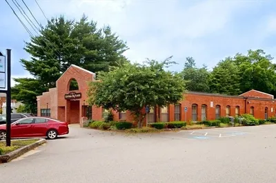 536 Broad St #6-8 1