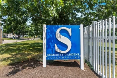 450 Somerset Ave #4-4