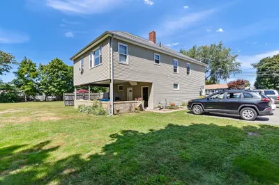 418 Wilbur Ave 1