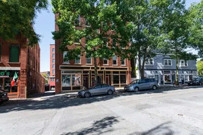 38 Emerson St 1