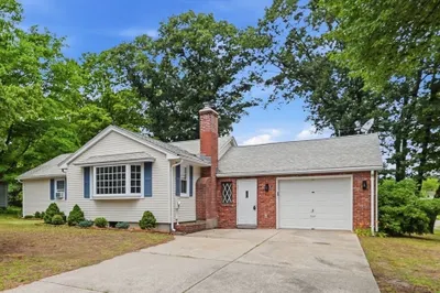 171 Thalia Dr 1