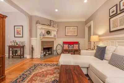 259 Beacon St #31 1