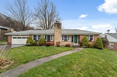 45 Laura Ln 1