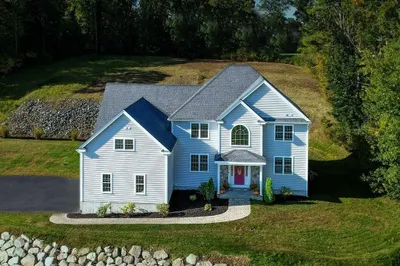 17 Clifford Rd 1