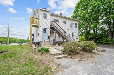 34 Worcester Rd