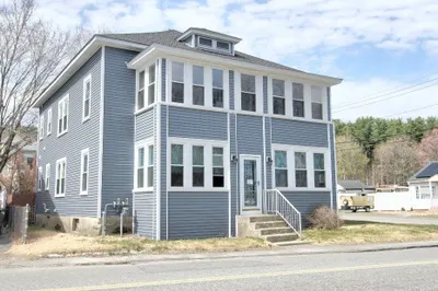 76 Abbott Ave