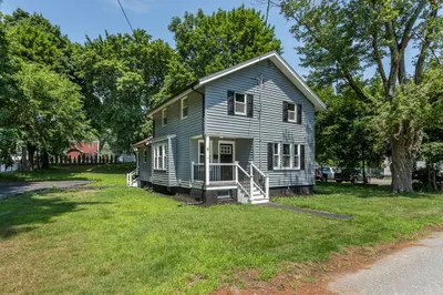 9 Hammond Rd