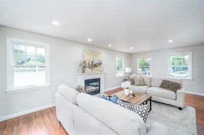 185 Arsenal St 1