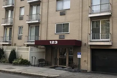 123 Sewall Avenue #3J