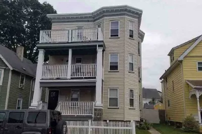 9 Mckone Street #1 1