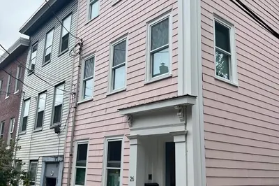 26 Eden St #1