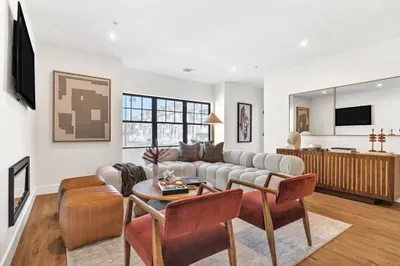 20 Audubon Way #102 1