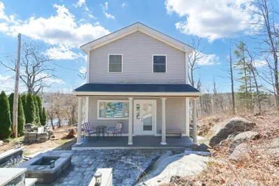 71 Uxbridge Rd 1