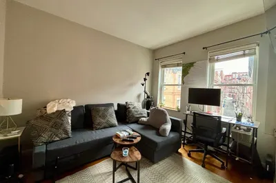 88 Prince St #7