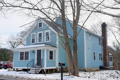 32 Gault Rd