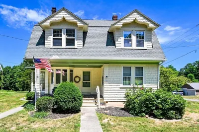 1067 Sandwich Rd