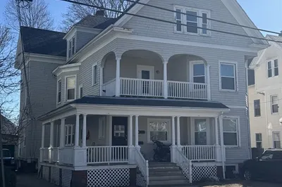 10 John St 1