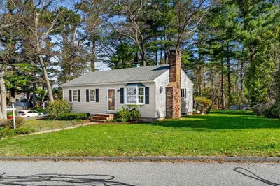 5 Pershing Ave 1