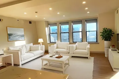 475 Commonwealth Avenue #701