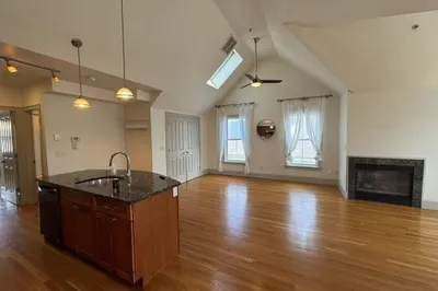 23 Lake Street #3