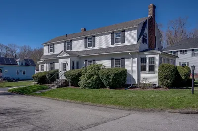 200 Elm Street 1