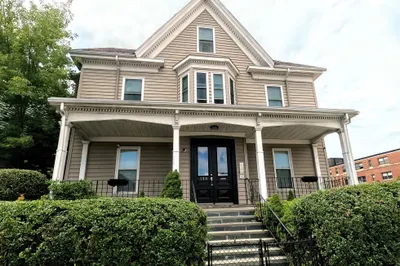 133 South St #1 1
