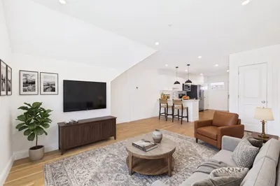 1 Pleasant Street #302 1