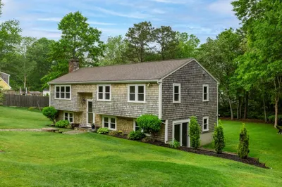 13 Shagbark Rd 1