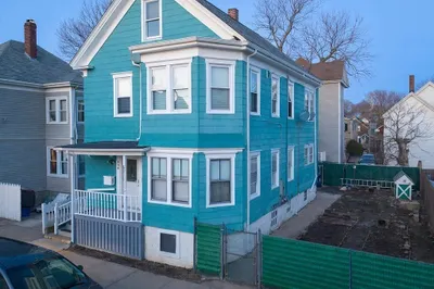 238 Tremont St