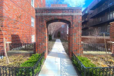 36 Highland Ave #8