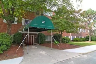 35 Prospect St #110