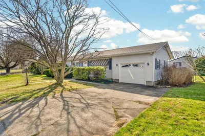 26 Sable Ave