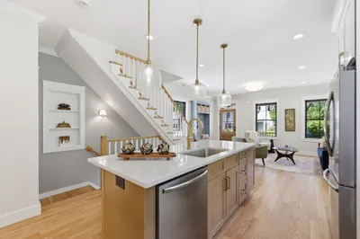 33 Landy Ave 1