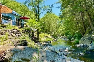 653 Main Rd 1