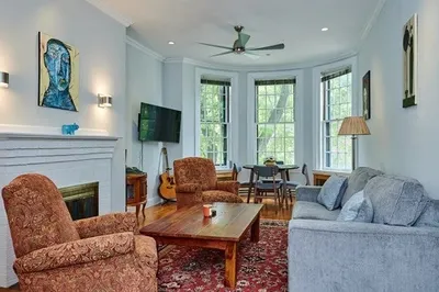 354 Beacon St #5