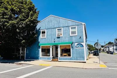 264 Mechanic St 1