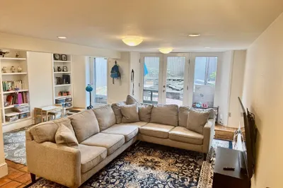 57 Rutland Square #1
