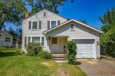 112 Harmon Ave